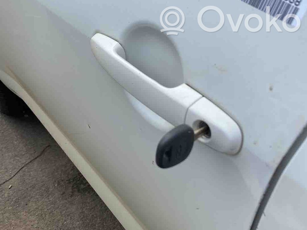 Toyota RAV 4 (XA30) Etuoven ulkokahva 