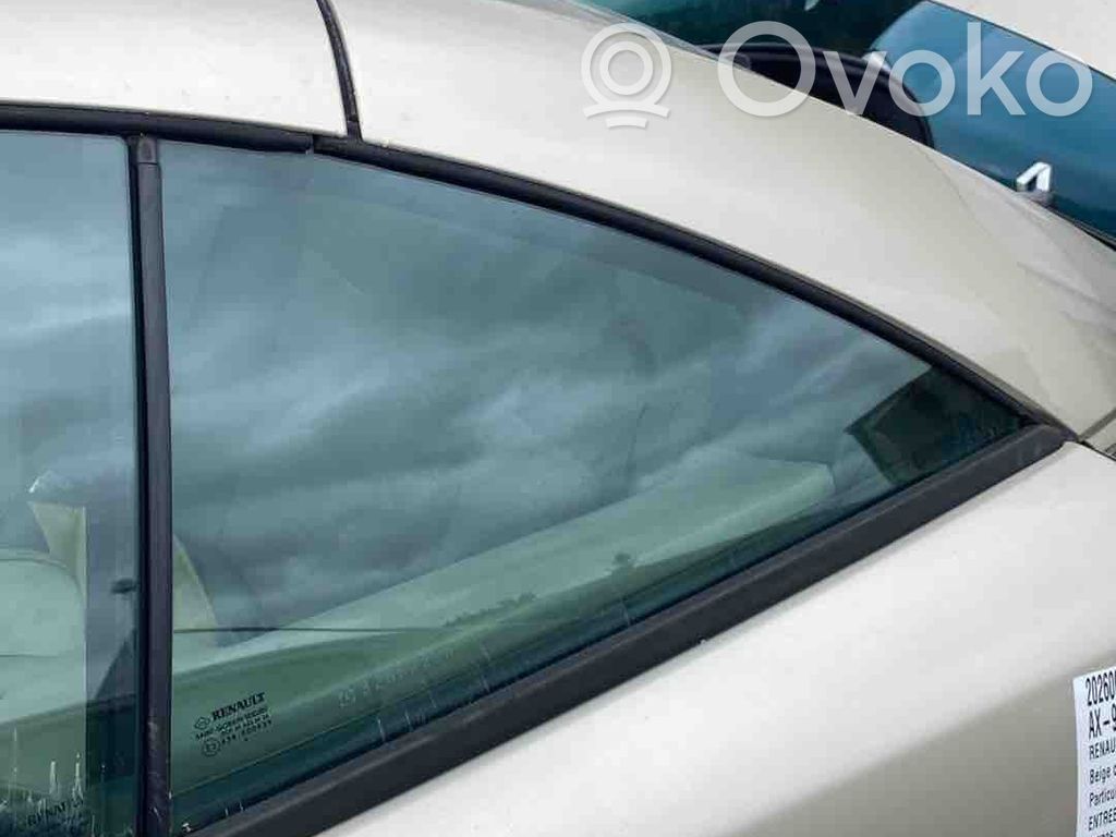 Renault Megane II Geam lateral spate