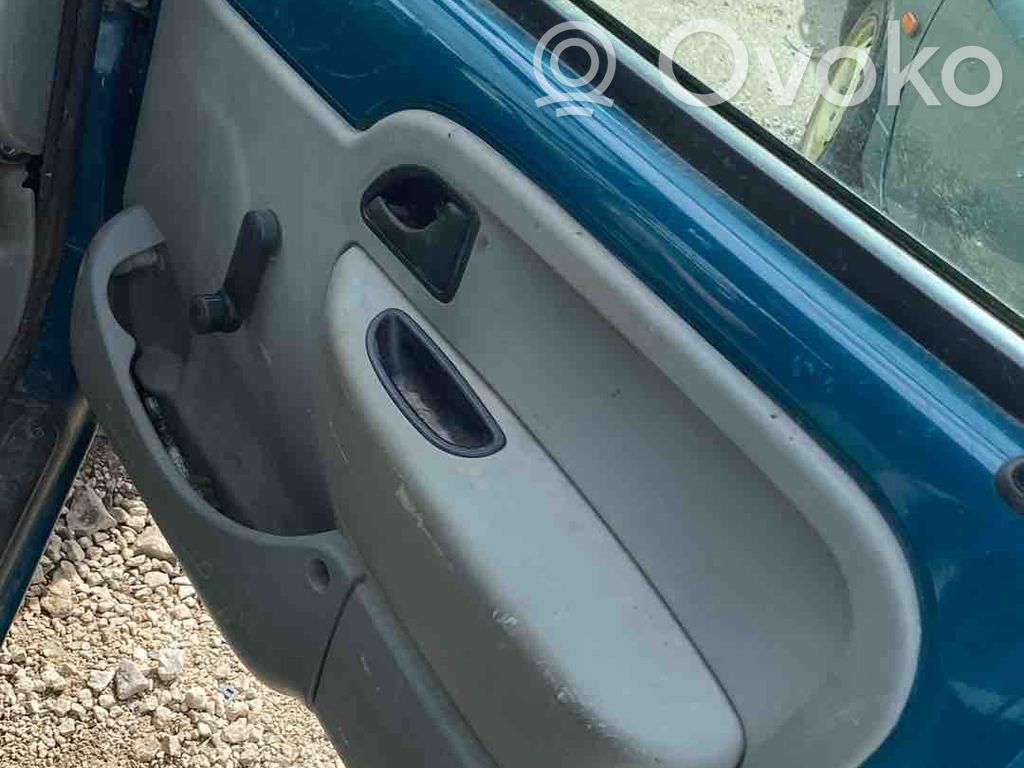 Renault Kangoo I Revestimiento de puerta delantera 