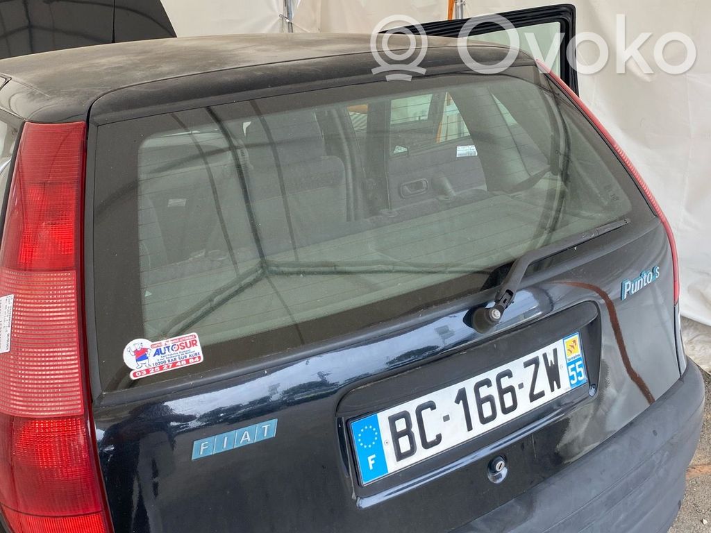 Fiat Punto (176) Hayon/capotă portbagaj 