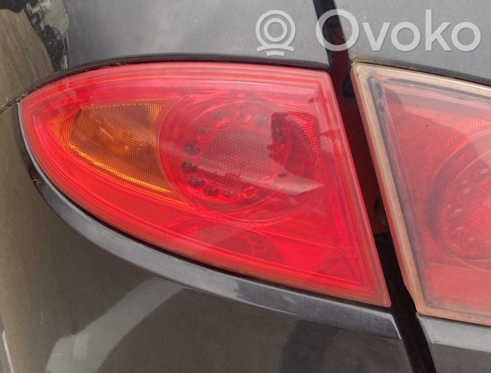 Lampa tylna   1P0945111C