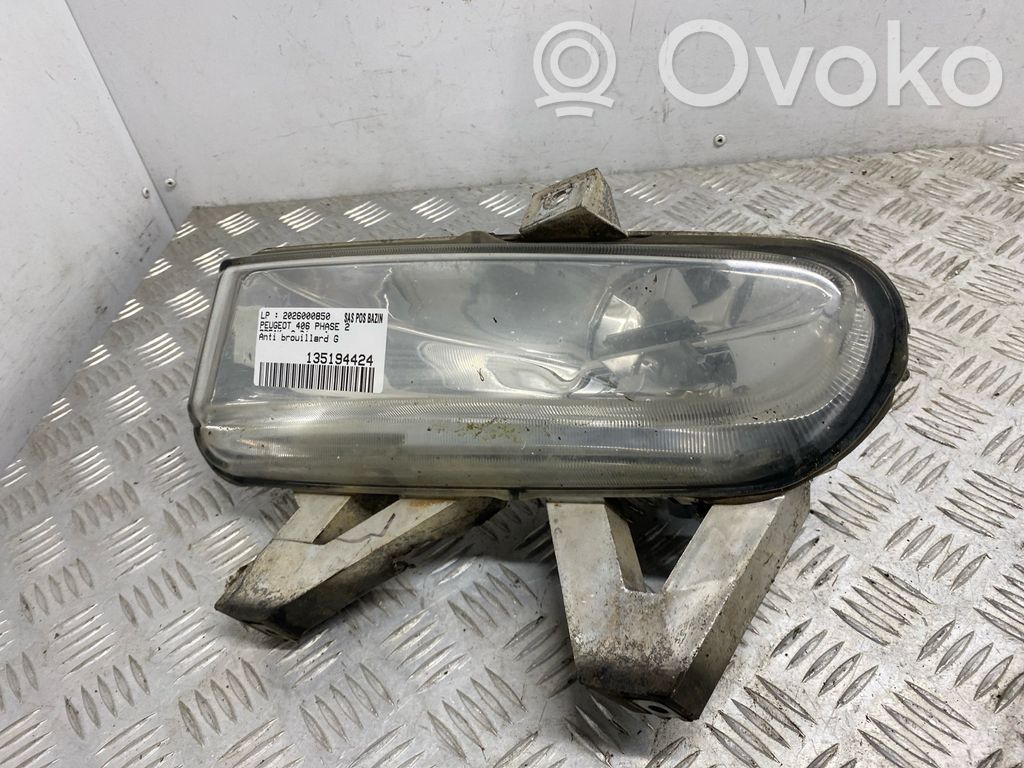 Peugeot 406 Feu antibrouillard avant 
