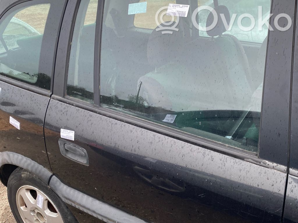 Opel Zafira A Takaovi