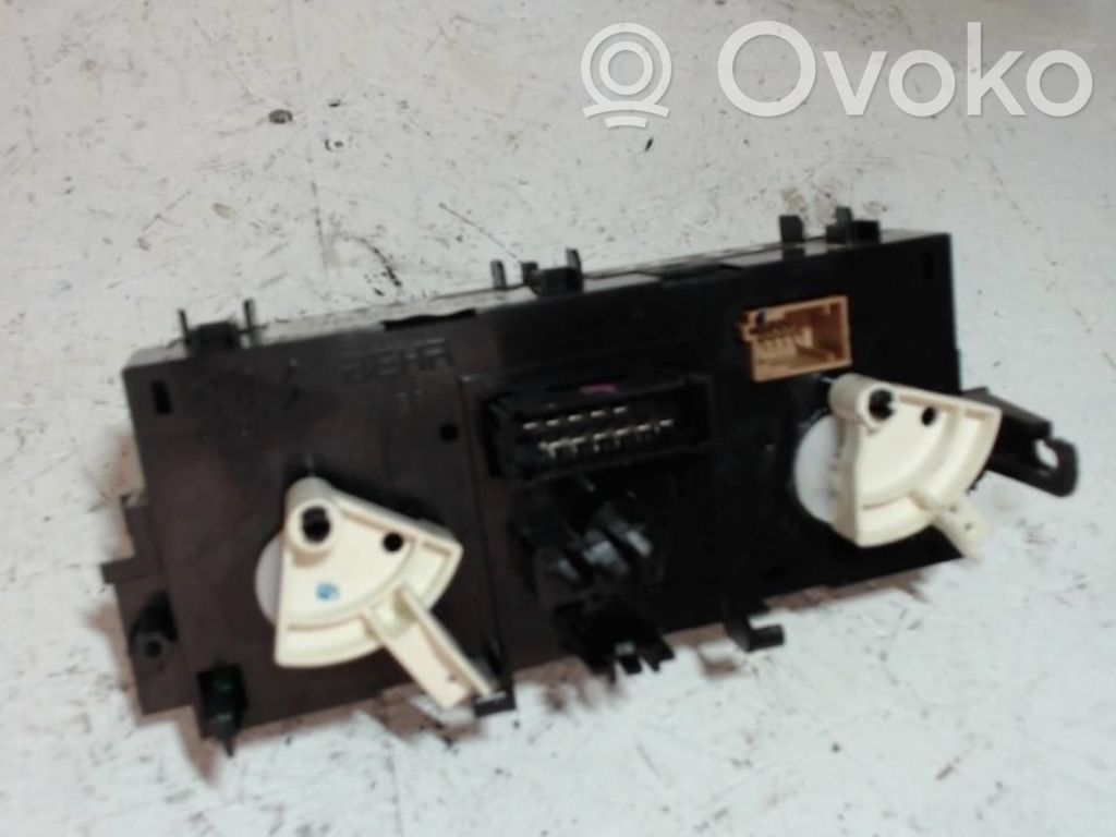 Citroen C3 Climate control unit 