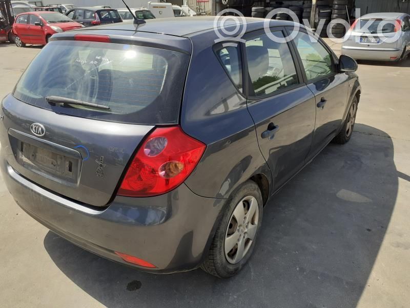 KIA Ceed Rear door lock 