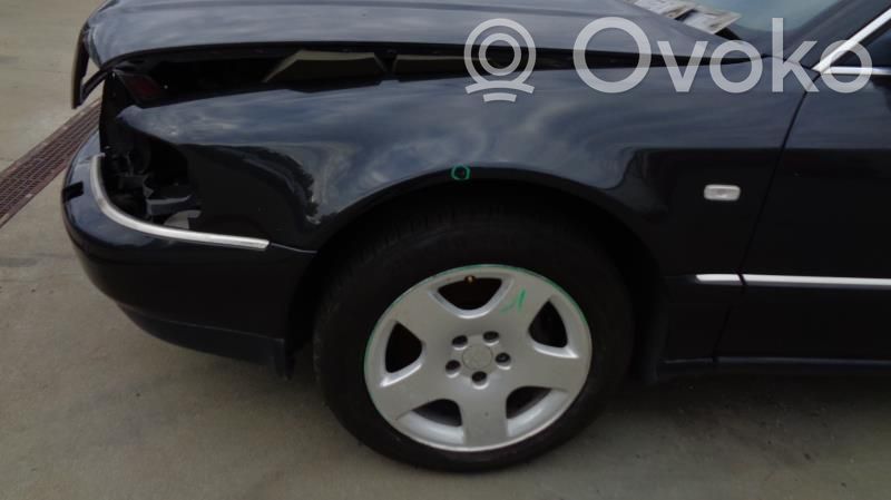 Audi A8 S8 D2 4D Lokasuoja 