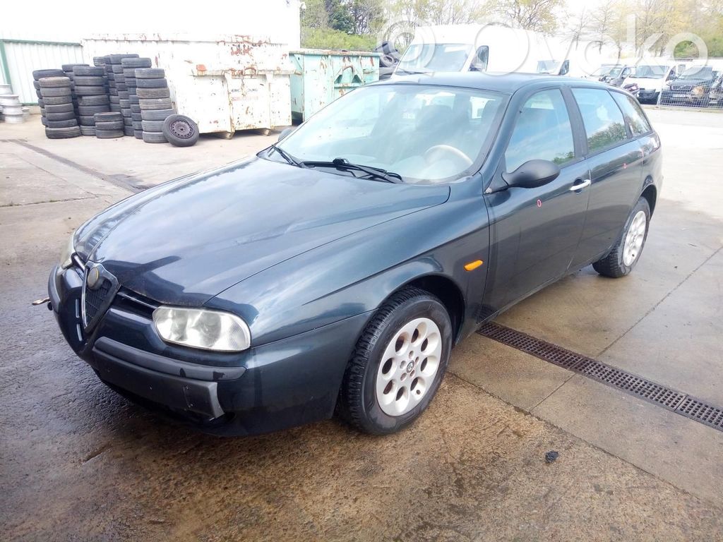 Alfa Romeo 156 Etuapurunko 