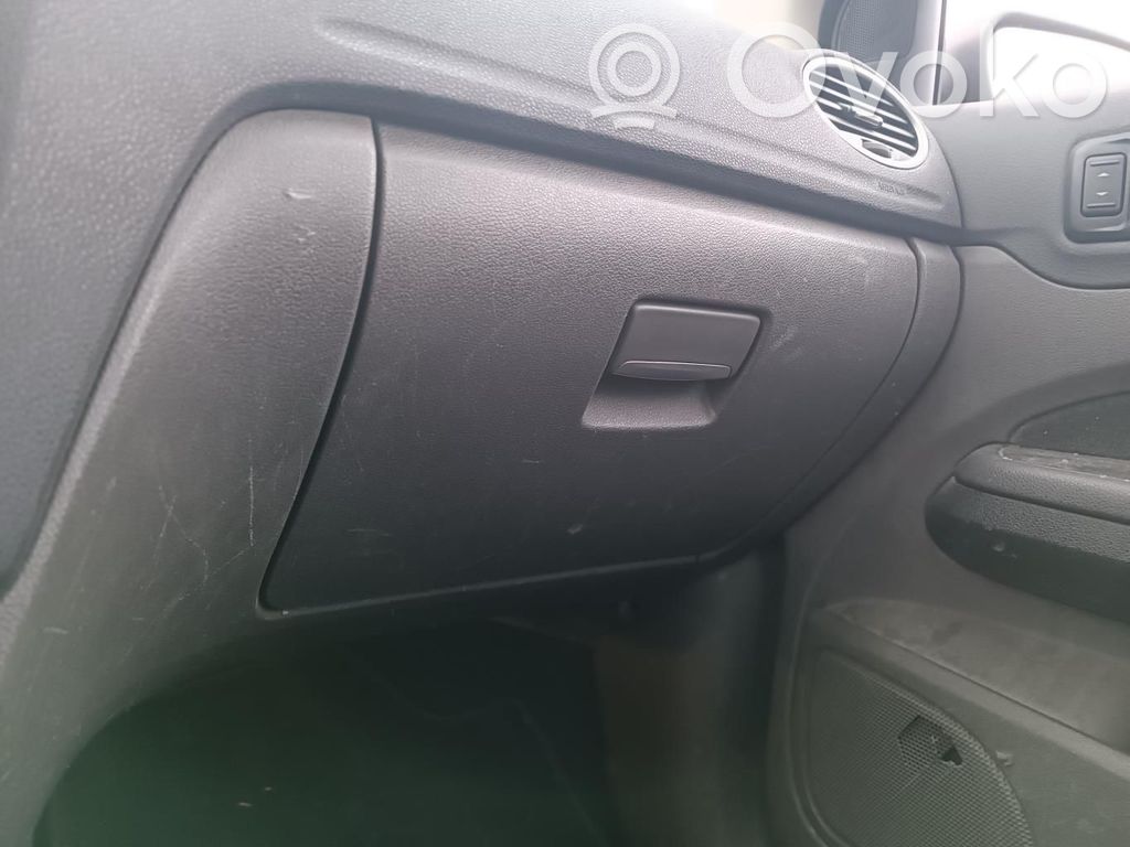 Ford Focus Glove box set 
