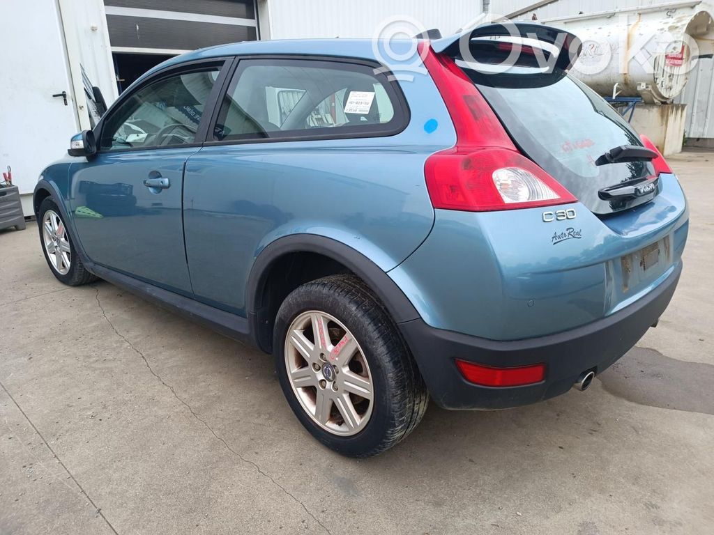 Volvo C30 Rear arch trim 