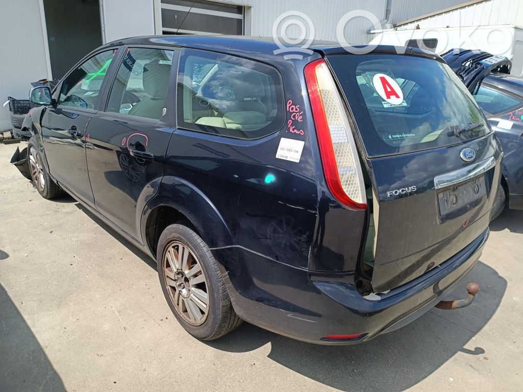 Ford Focus Aizmugurējais lukturis virsbūvē 