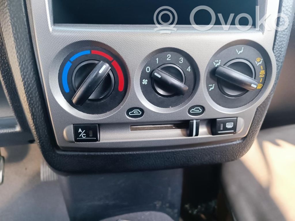 Hyundai Getz Climate control unit 