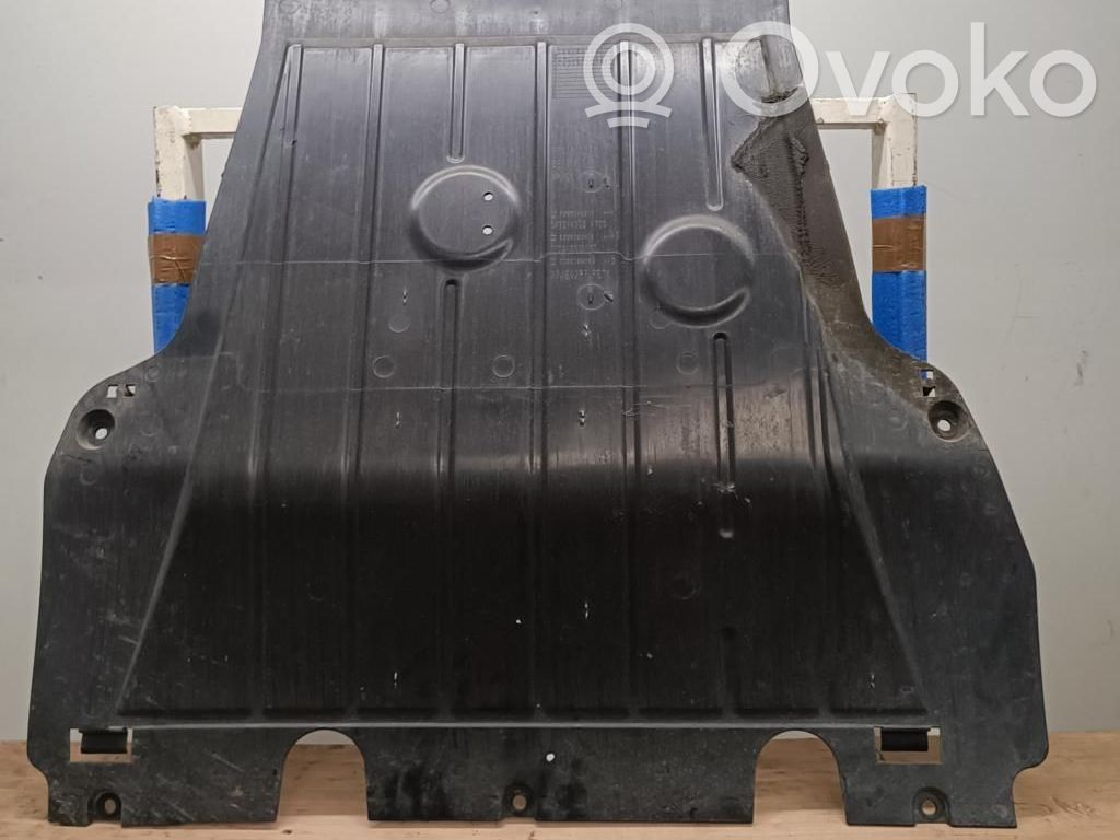 Renault Zoe Engine splash shield/under tray 
