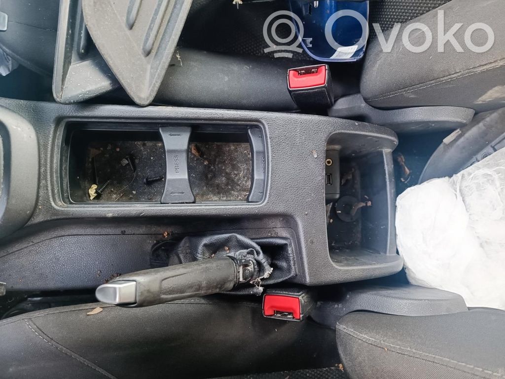 Ford Focus Gurtschloss vorne 