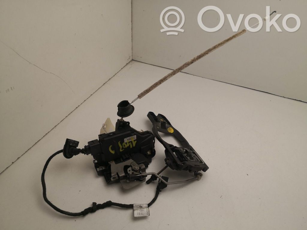 Audi A2 Front door lock 