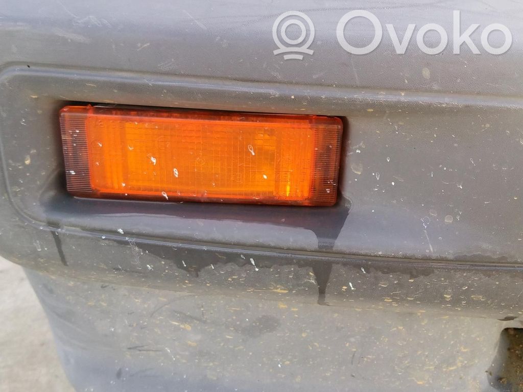 Front fender indicator light   7701203558