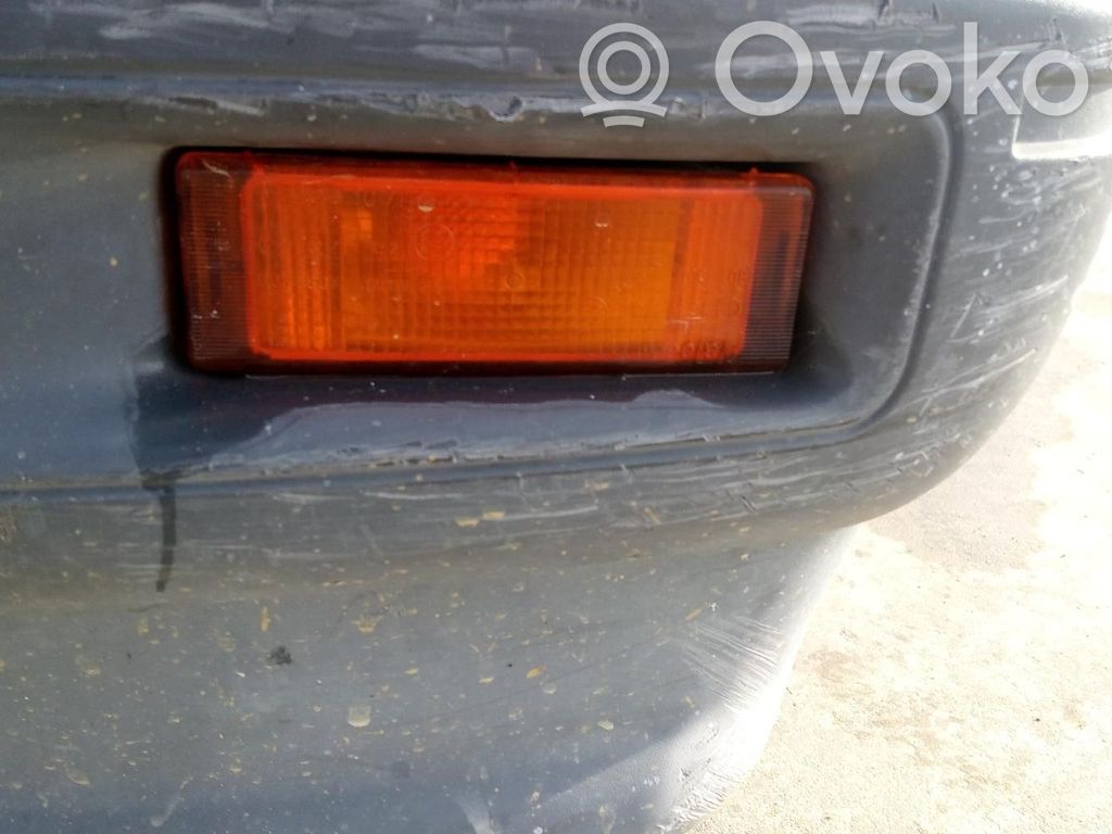 Front fender indicator light   7701203558