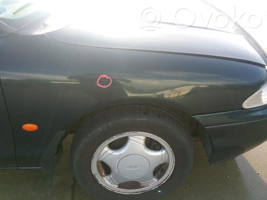 Ford Mondeo MK I Lokasuoja 