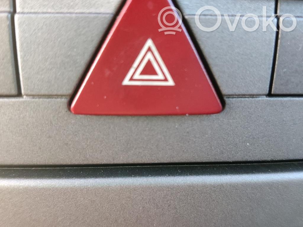 Citroen C5 Hazard light switch 