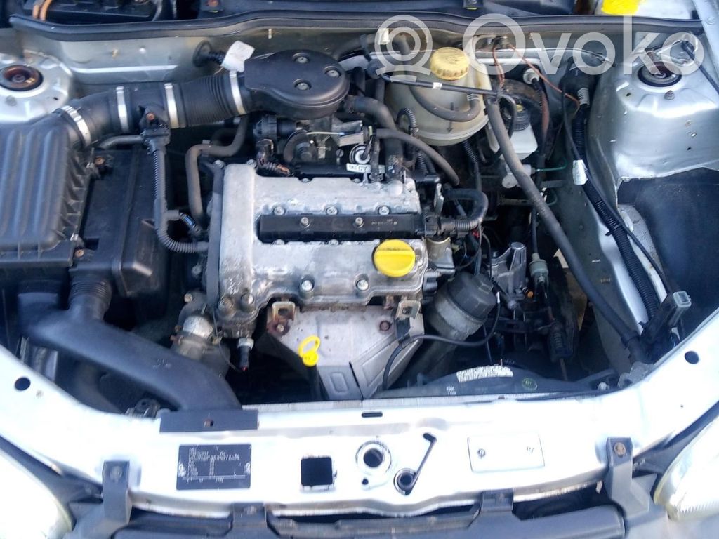 Opel Corsa B Elektryczny wentylator chłodnicy 