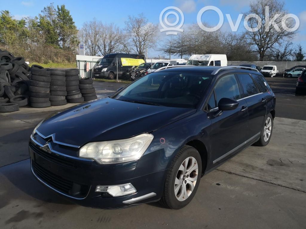 Citroen C5 Etujarrusatula 