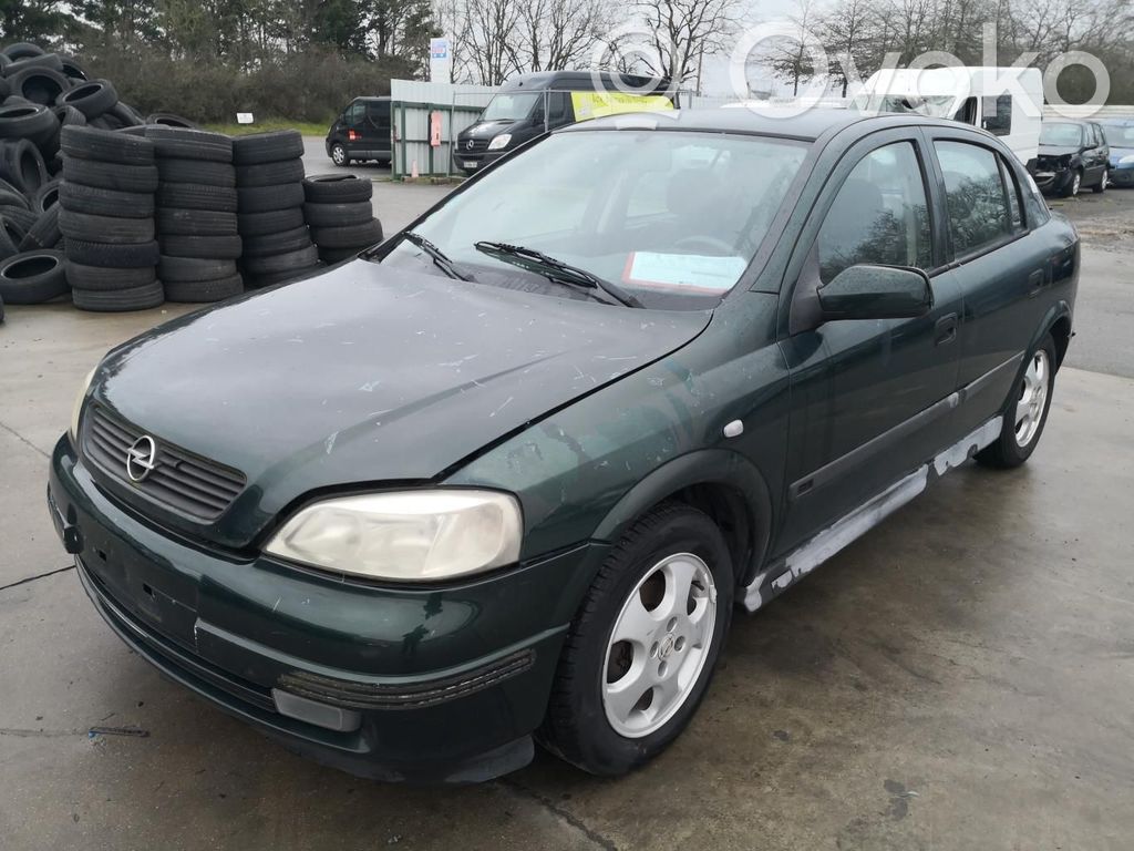 Opel Astra G Zacisk hamulcowy przedni 