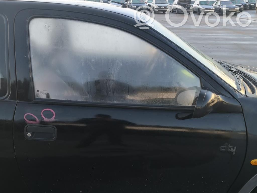 Opel Corsa B Front door lock 