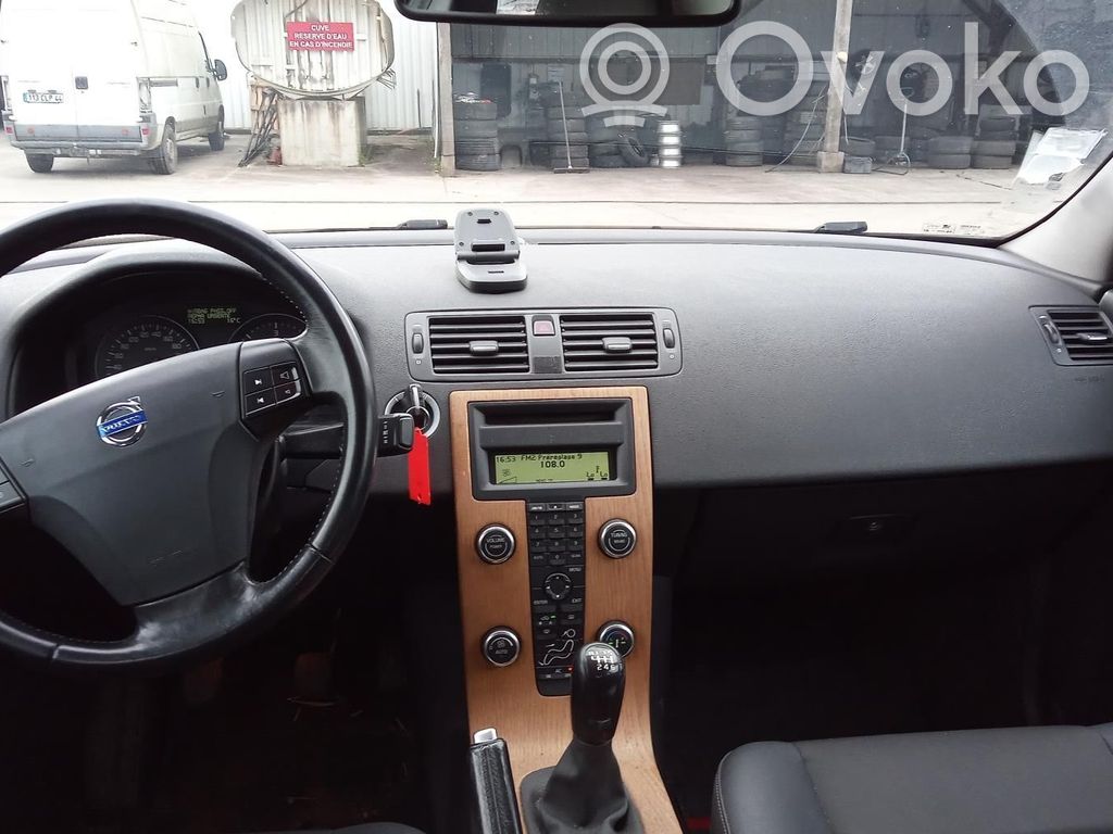 Volvo S40 Panelis 