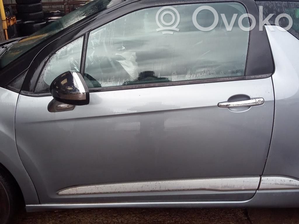 Citroen DS3 Szyba drzwi przednich 