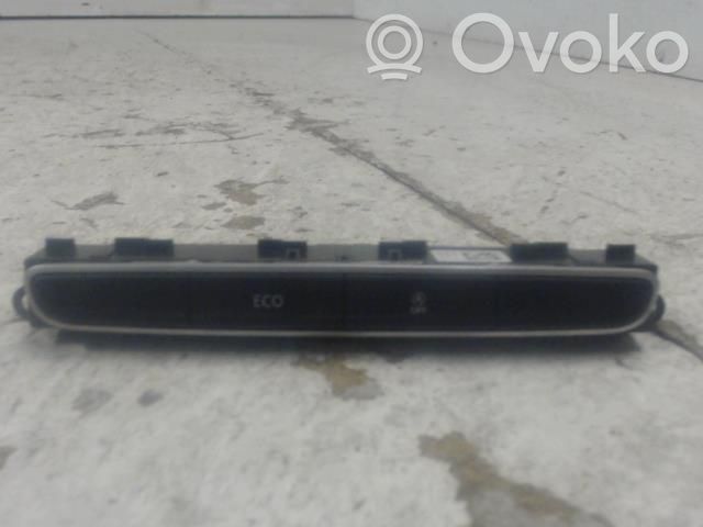 Renault Megane IV Alte comutatoare/butoane 