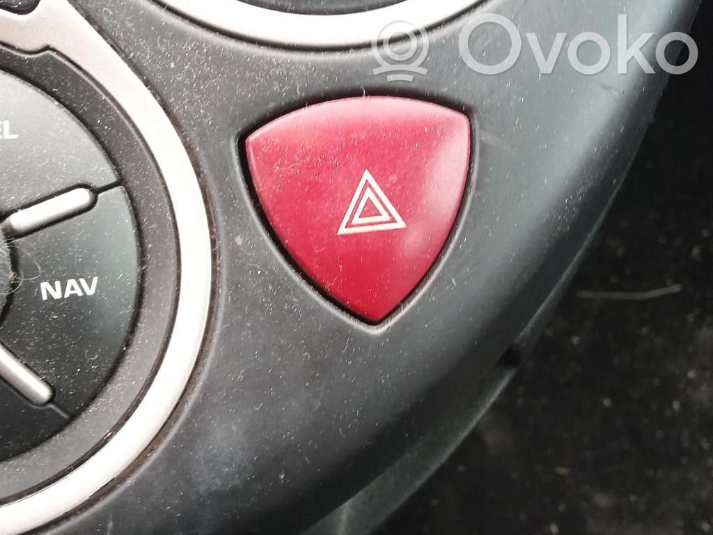 Citroen C8 Hazard light switch 