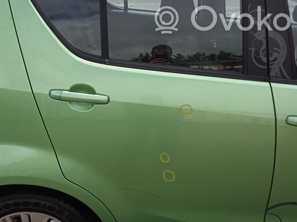 Opel Agila B Luna de la puerta trasera 