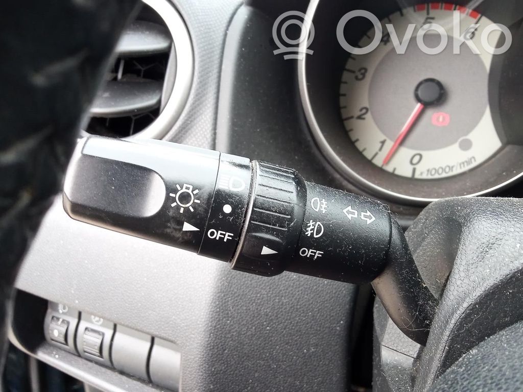 Mazda 3 I Indicator stalk 