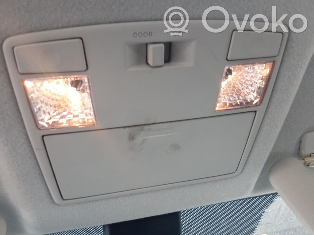 Mazda 5 Front seat light 