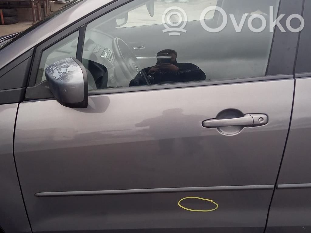 Mazda 5 Front door lock 