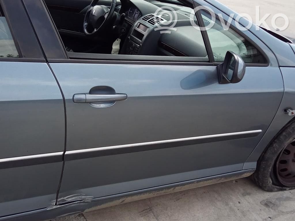 Peugeot 407 Priekšpusē slēdzene 