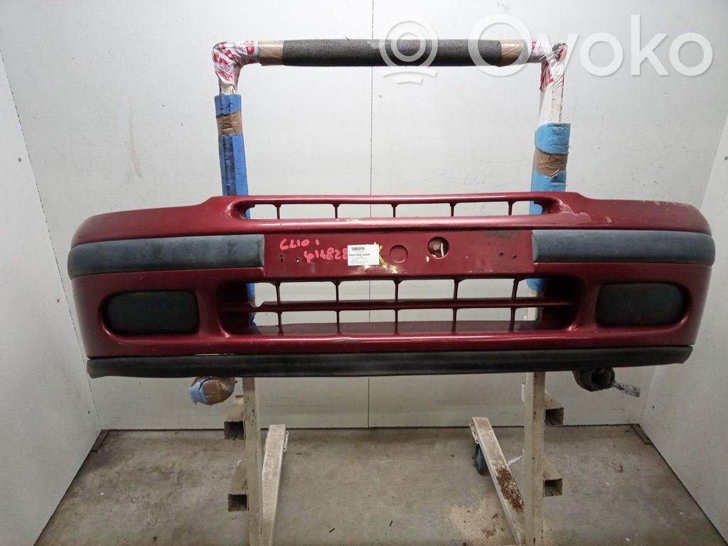 Renault Clio I Front bumper 