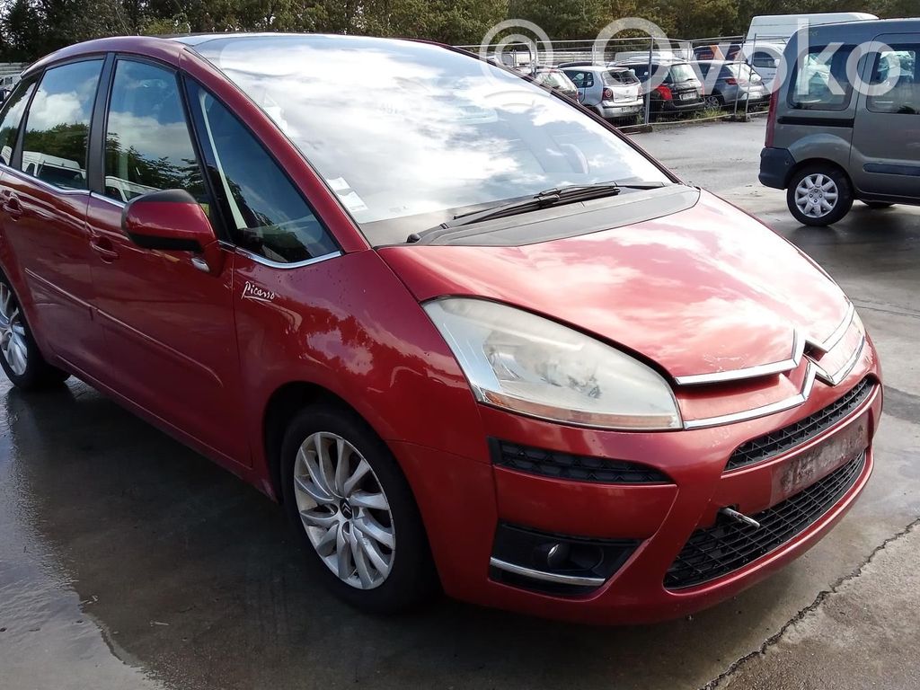 Citroen C4 I Picasso Etujarrusatula 