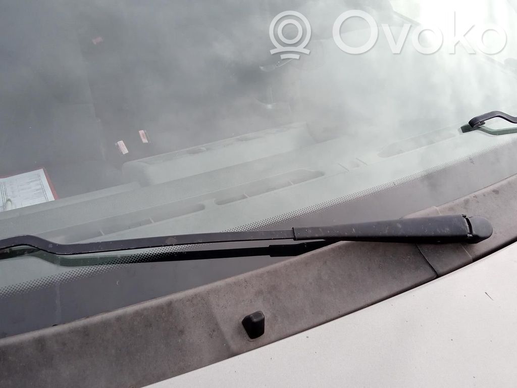 Renault Clio I Braccio della spazzola tergicristallo anteriore 
