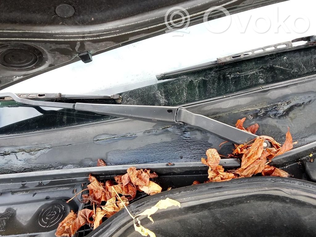 Renault 19 Wischerarm vorne 
