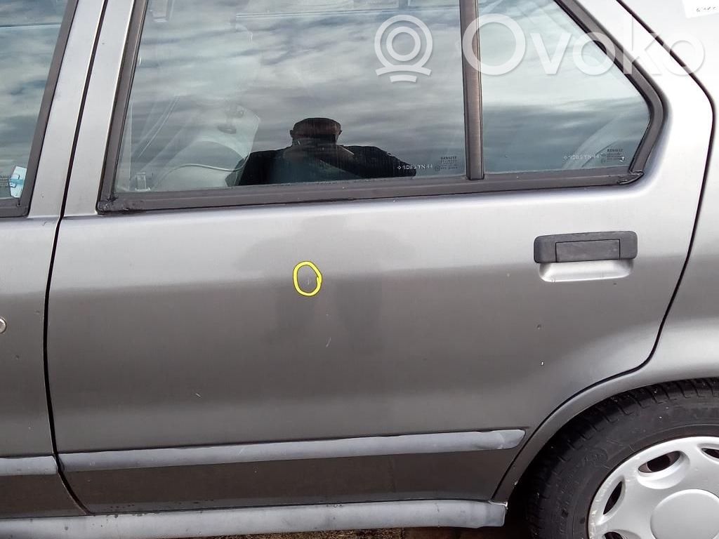 Renault 19 Galinės durys 