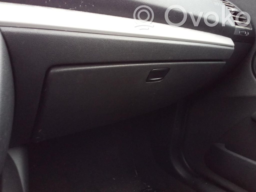 BMW 1 E81 E87 Glove box set 