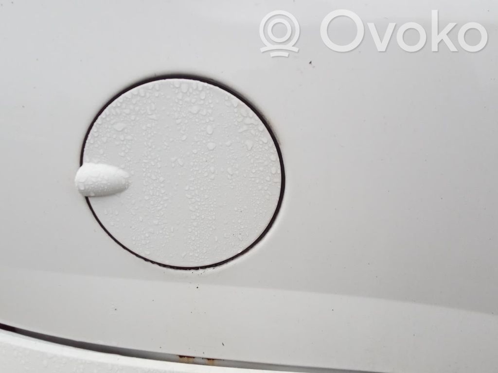 Opel Corsa C Bouchon, volet de trappe de réservoir à carburant 
