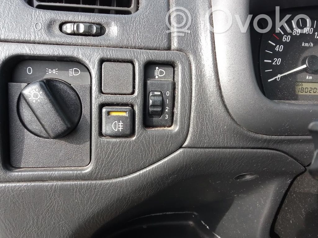 Opel Agila A Interruptor de luz 