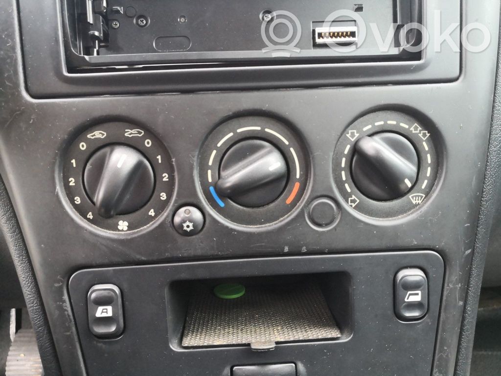 Citroen Xsara Climate control unit 