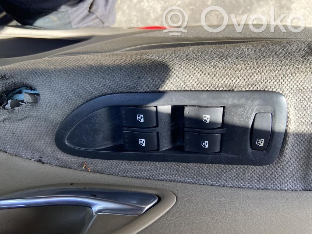 Renault Vel Satis Electric window control switch 