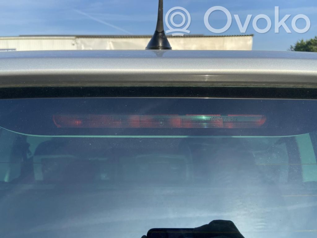 Citroen C8 Third/center stoplight 