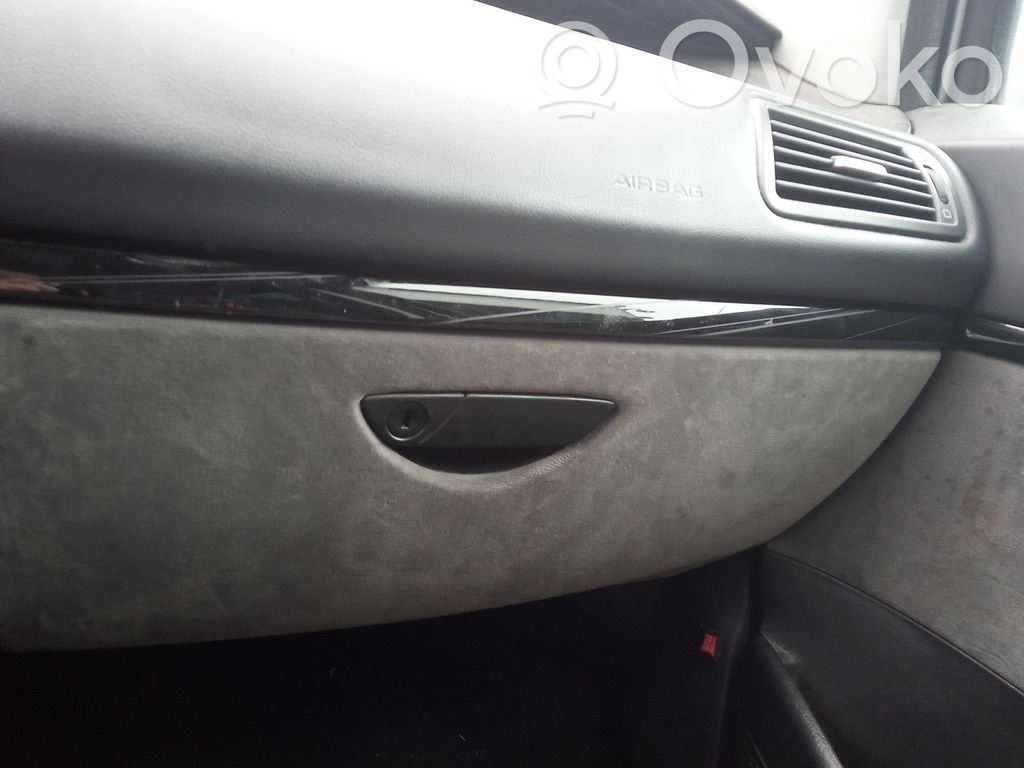 Citroen C8 Juego guantera 