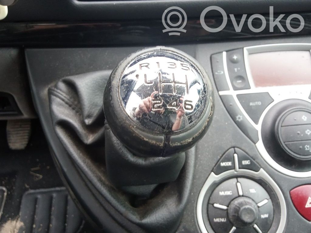 Citroen C8 Hazard light switch 
