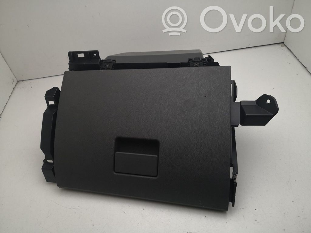 Ford C-MAX I Glove box set 