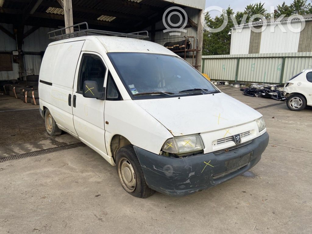 Peugeot Expert Передний суппорт 